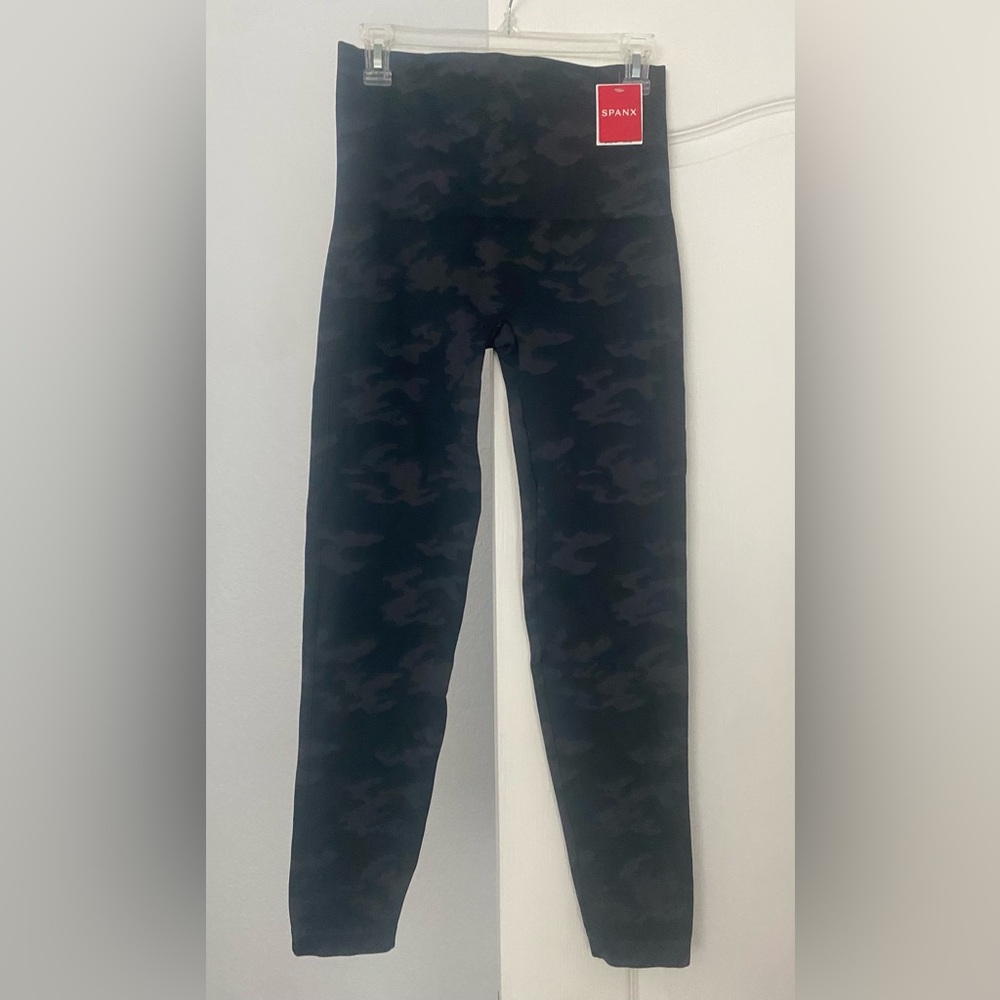 SPANX Black Camouflage Leggings